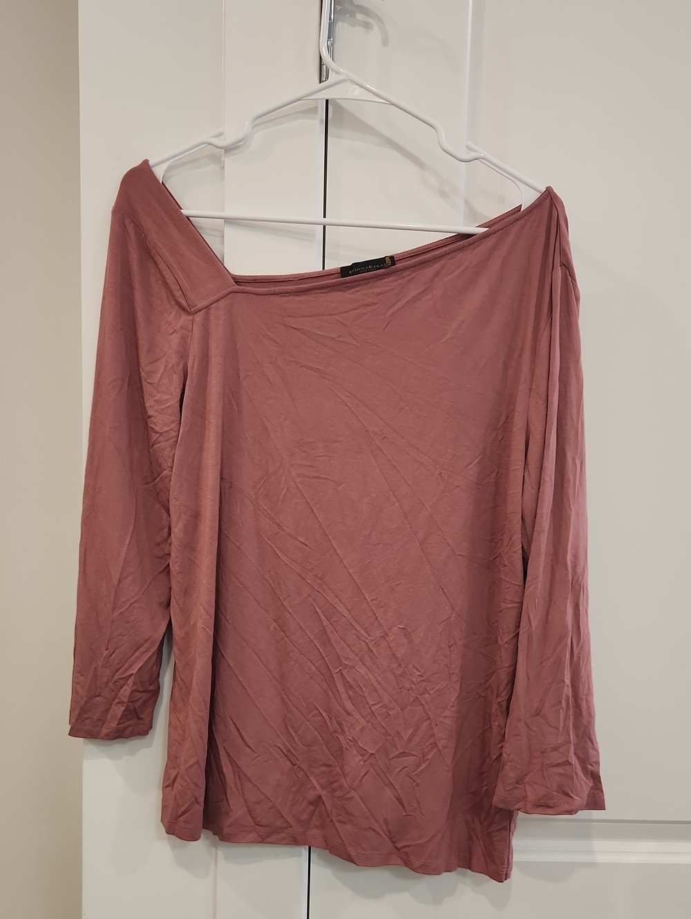 NWOT Donna Karan Dusty Rose Off-Shoulder Long Sleeve Top
